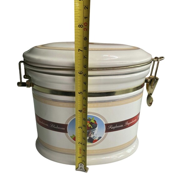 VTG KNOTT’S BERRY FARM 2007 Canister Storage Jar Hinged Lid Ceramic Fruit Print - Picture 7 of 16